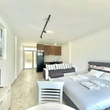 Apartment Bucanero